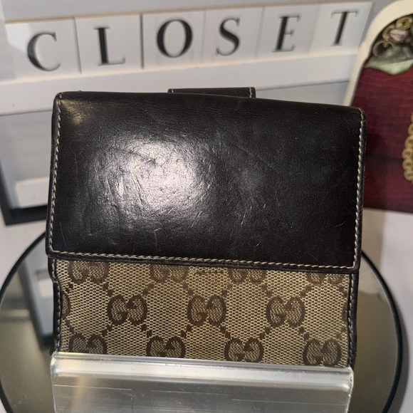 Gucci GG Canvas Heart Wallet Small Wallets GUC - Picture 3 of 13